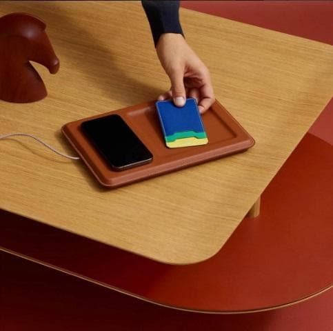 【定価30万】エルメス ヴィドポッシュ ヴォルトH ワイヤレス充電器