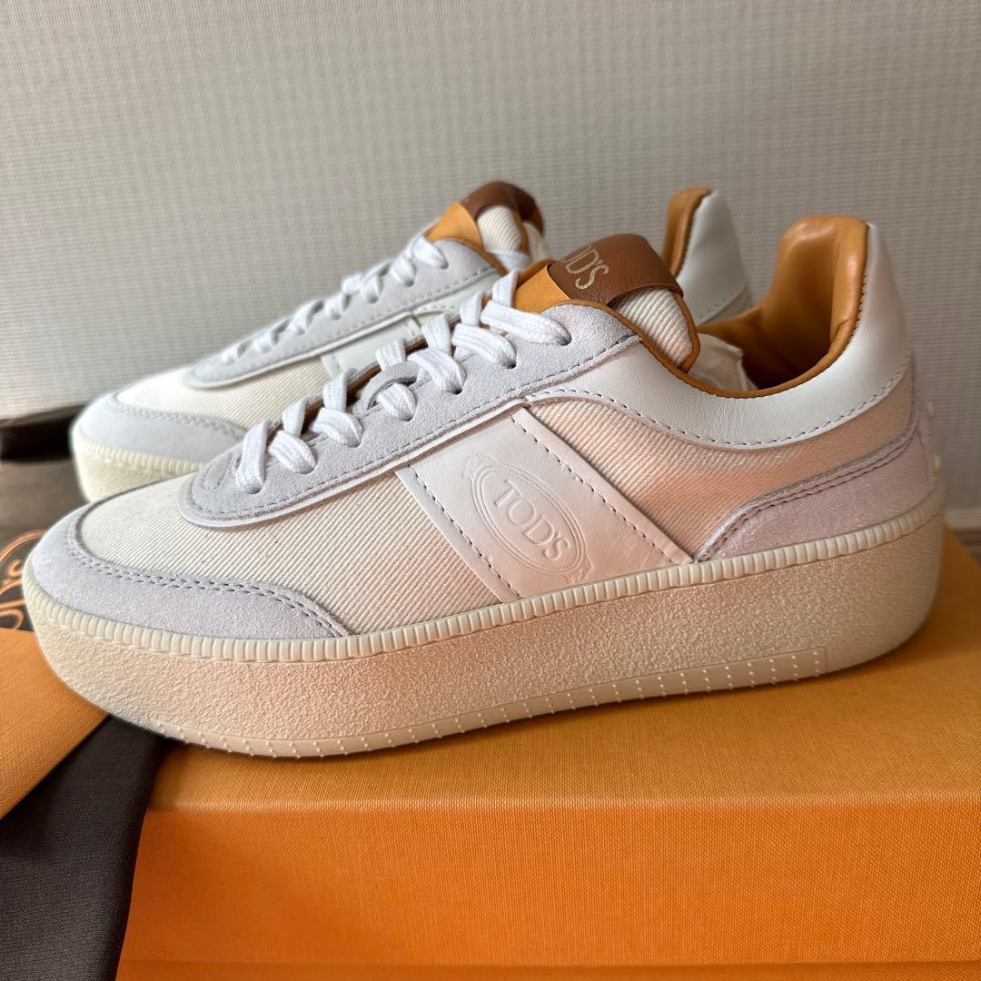 ラスト1点　TOD'Sレザースニーカー ホワイト/ブラウン　36新品