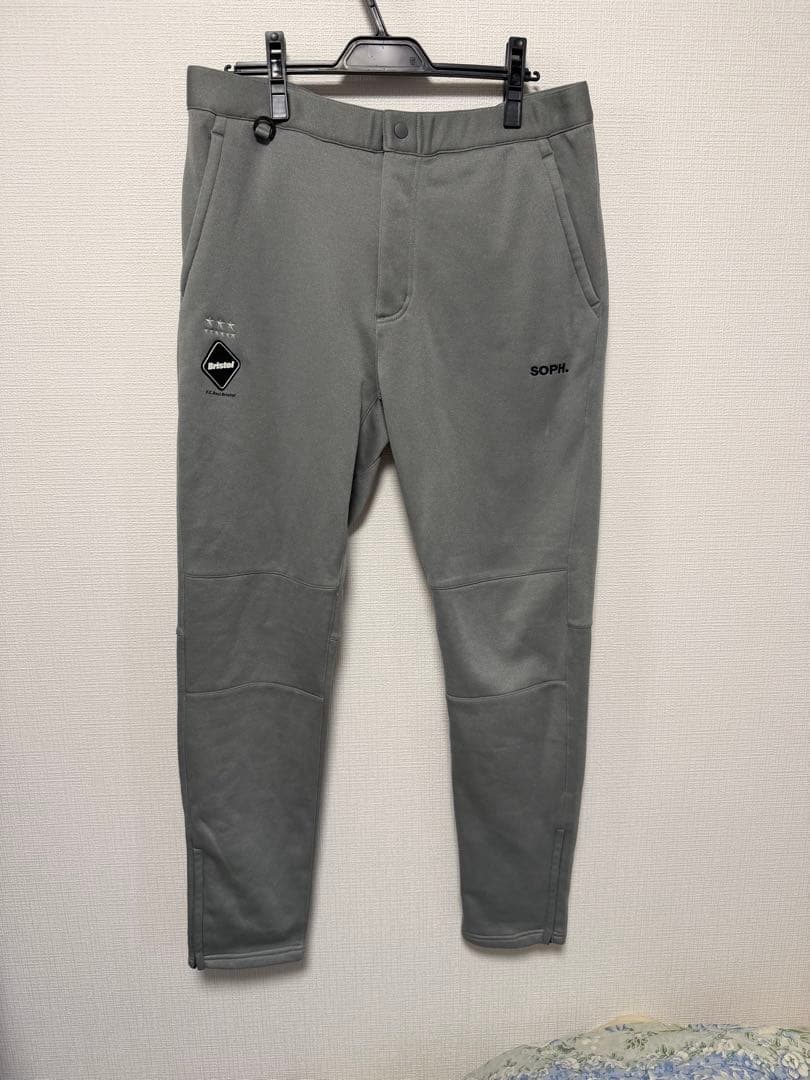 F.C.Real Bristol パンツ　XL