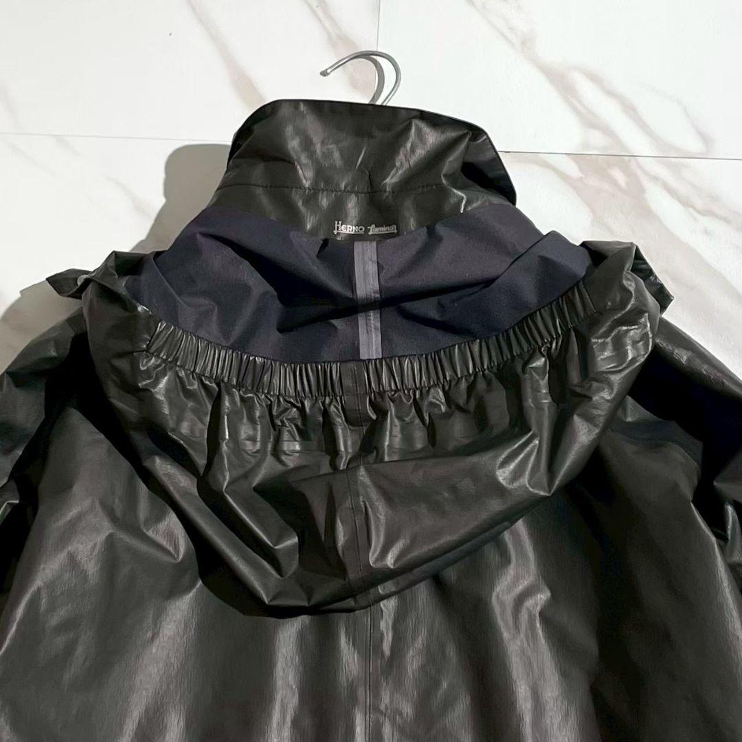 新品！ヘルノLaminar GORE-TEX シェイクドライフーデッドコート50