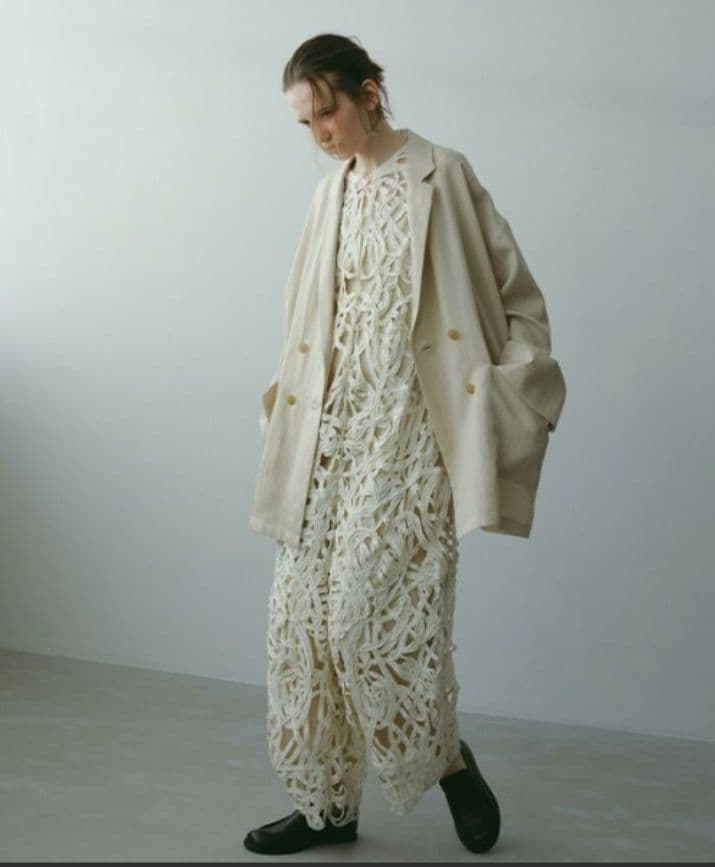 新品未使用 エトレトウキョウ ブレードパターンノースリーブオールインワン M