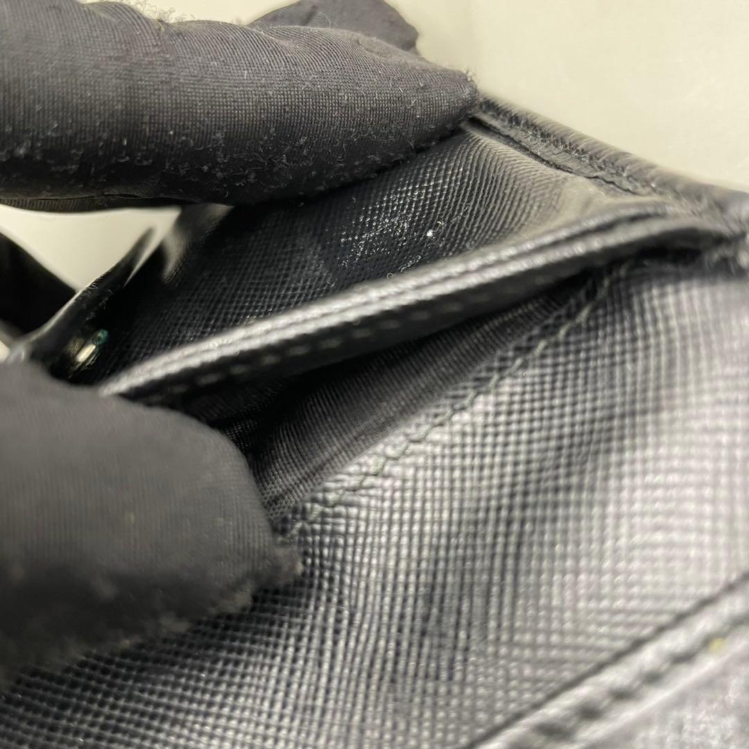 小物 Prada Triangle Logo Bifold Wallet