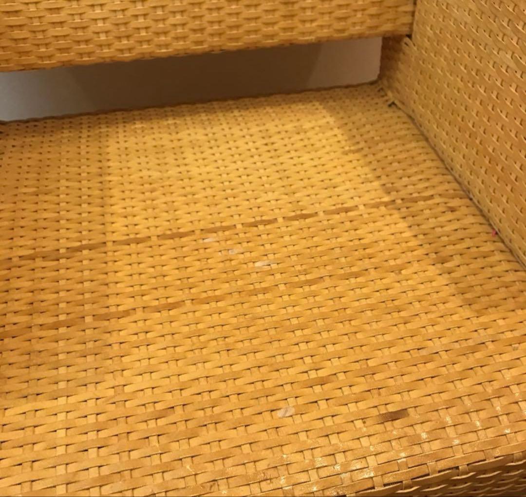 ベージュ レザーアームチェア　フクラ