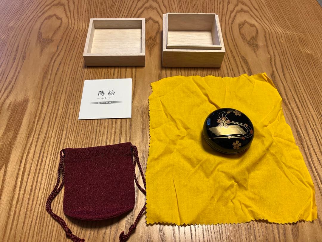 ★手元供養★骨壷★伝統工芸品★天然木製★蒔絵入り★漆塗装★桂寛作