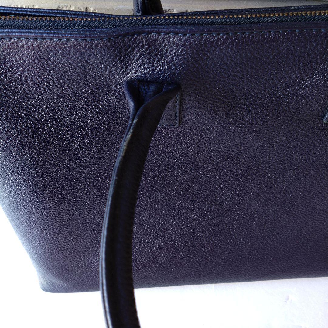 Hush Tug　ハッシュタグ　ビジネストートバッグ　レザー　シボ革　ネイビー