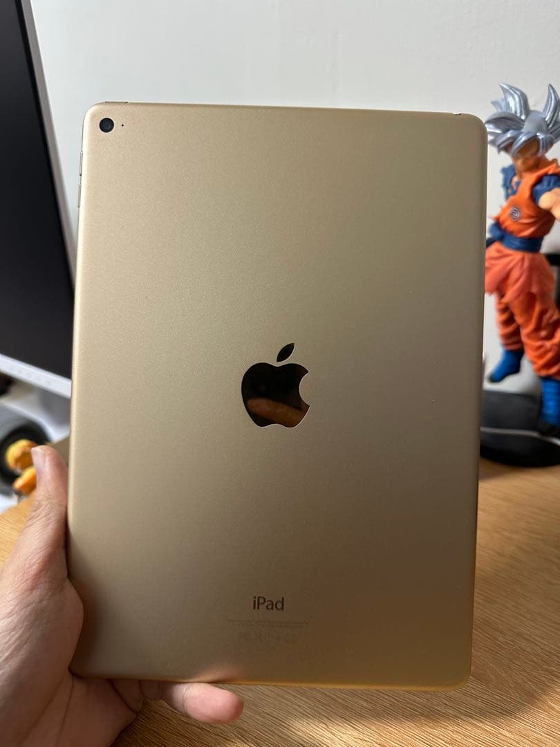 iPad Air2ゴールド 64GB