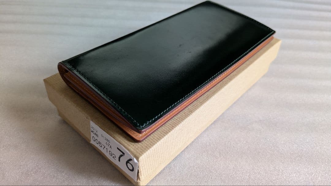 ganzo　コードバン ファスナー小銭入れ付き長財布　ダークグリーン