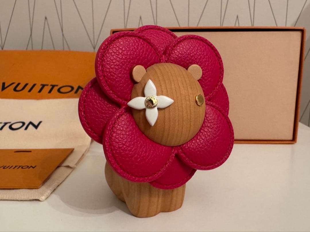 【LOUIS VUITTON】ヴィヴィエンヌ　ペチュラミニ　日本限定