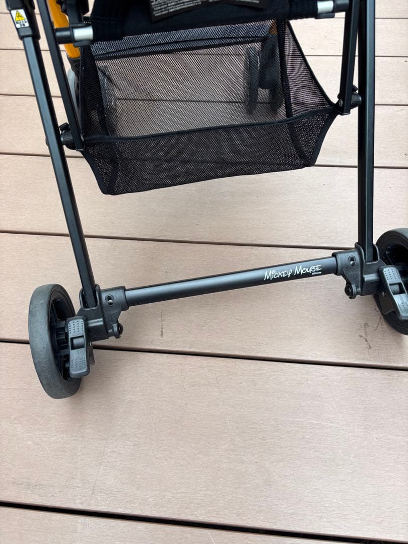 コンビ　F2 軽量ベビーカー　ミッキーマウス