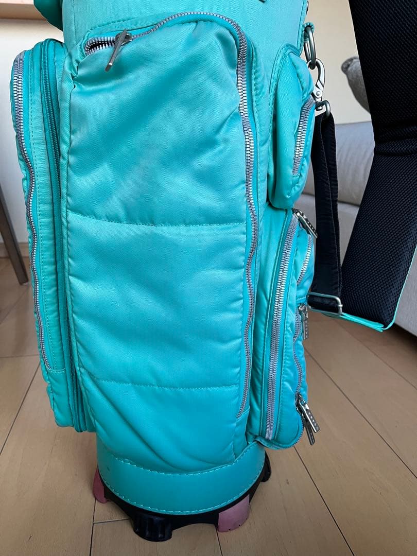 大人気良品ONOFF オノフ カートキャディバッグ 9型軽量メンズ　レディース