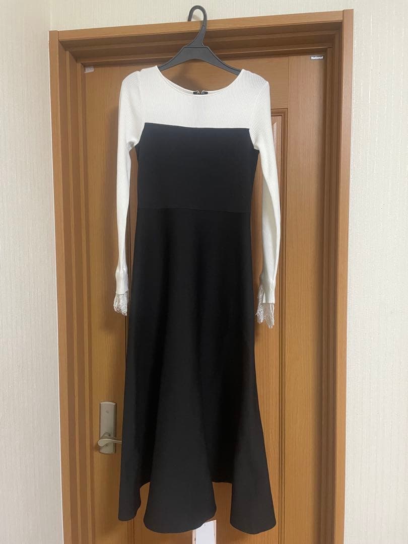 袖レースビスチェ切替ワンピース