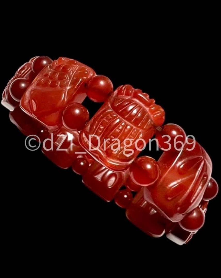 【一点限り】紅玉髄八吉祥財神梵字バングル ※ 20年以上前に作られたもの