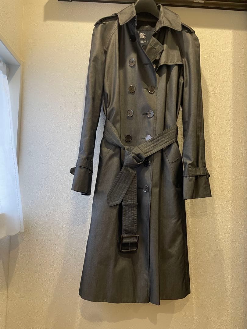 バーバリー　シルバーグレー トレンチコート ベルト付き