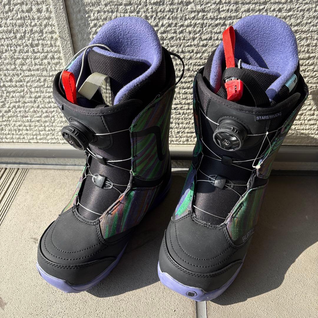 BURTON True Fit スノーボードブーツ（女性用）