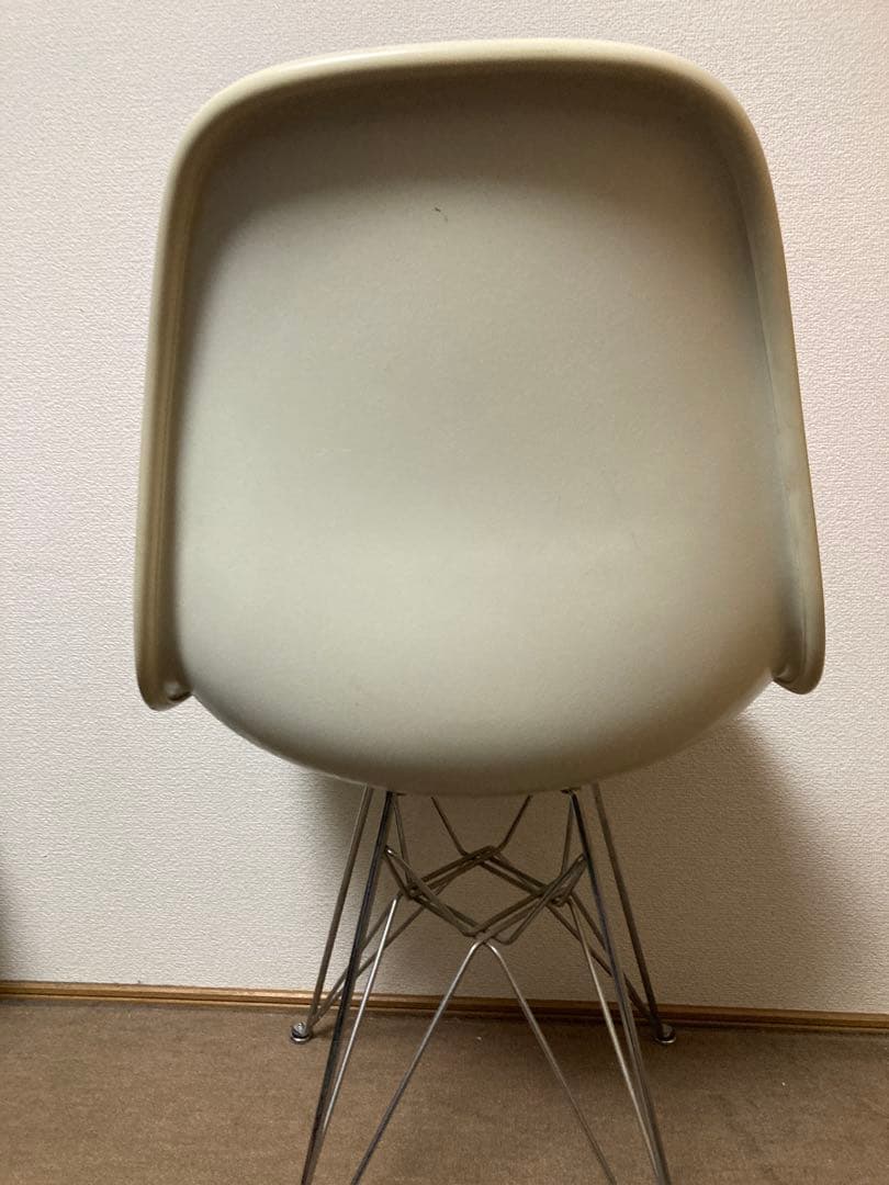 97年製イームズ シェルチェア FRP 合皮レザー モダニカ エッフェルベース