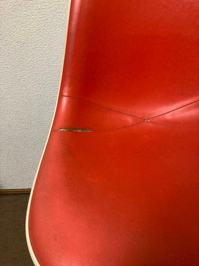 97年製イームズ シェルチェア FRP 合皮レザー モダニカ エッフェルベース