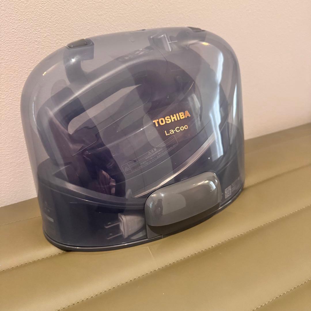 TOSHIBA コードレススチームアイロン TA-FDX970