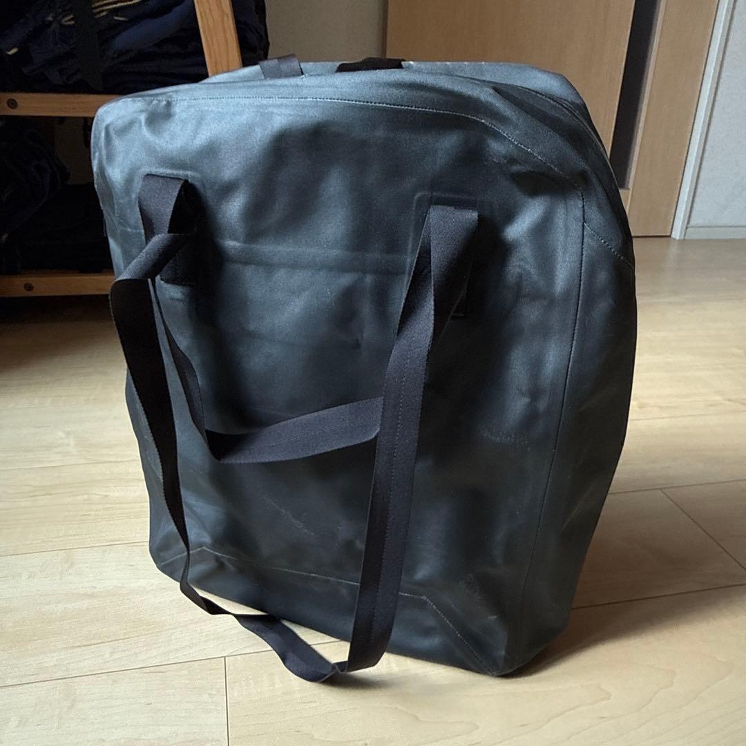 バッグ ARC'TERYX VEILANCE SEQUE RE-SYSTEM TOTE