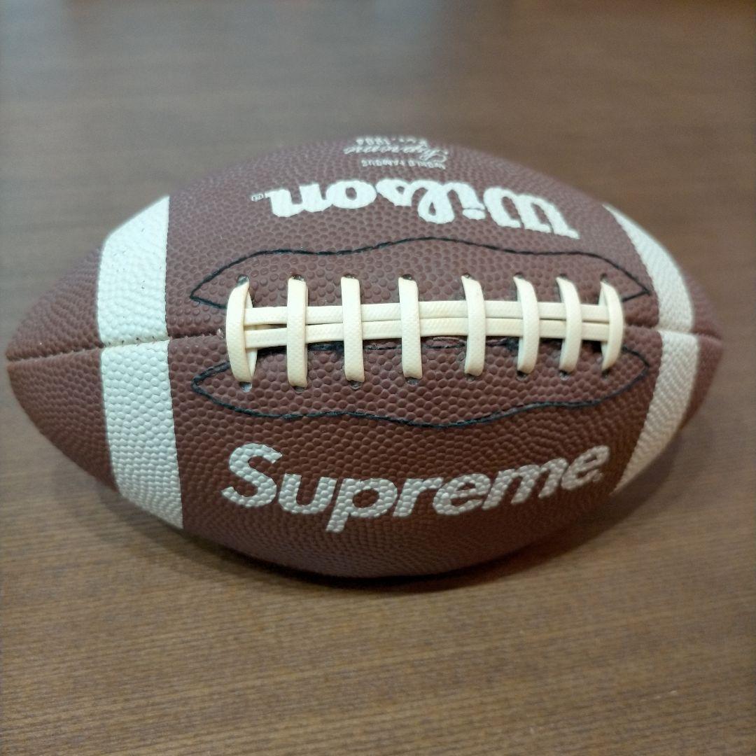 Supreme willson10aw ラグビー アメフト ボール