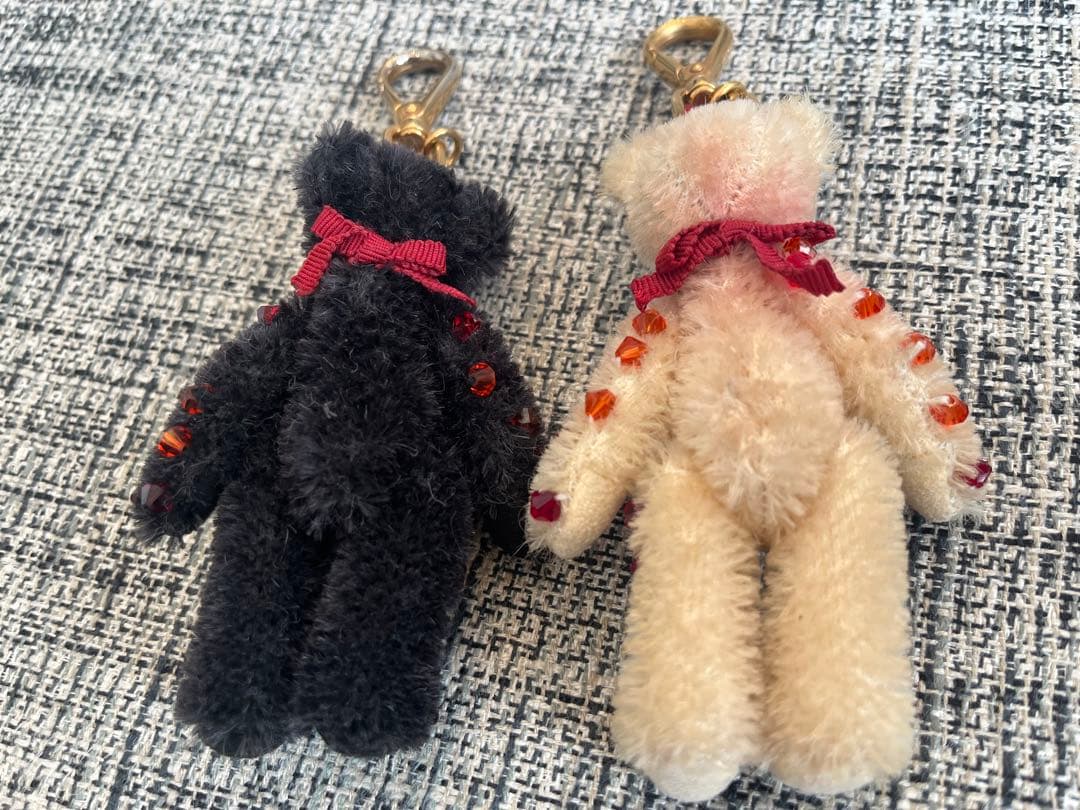 希少 プラダ くま PRADA ベア キーホルダー チャーム 箱有り 2体ペア
