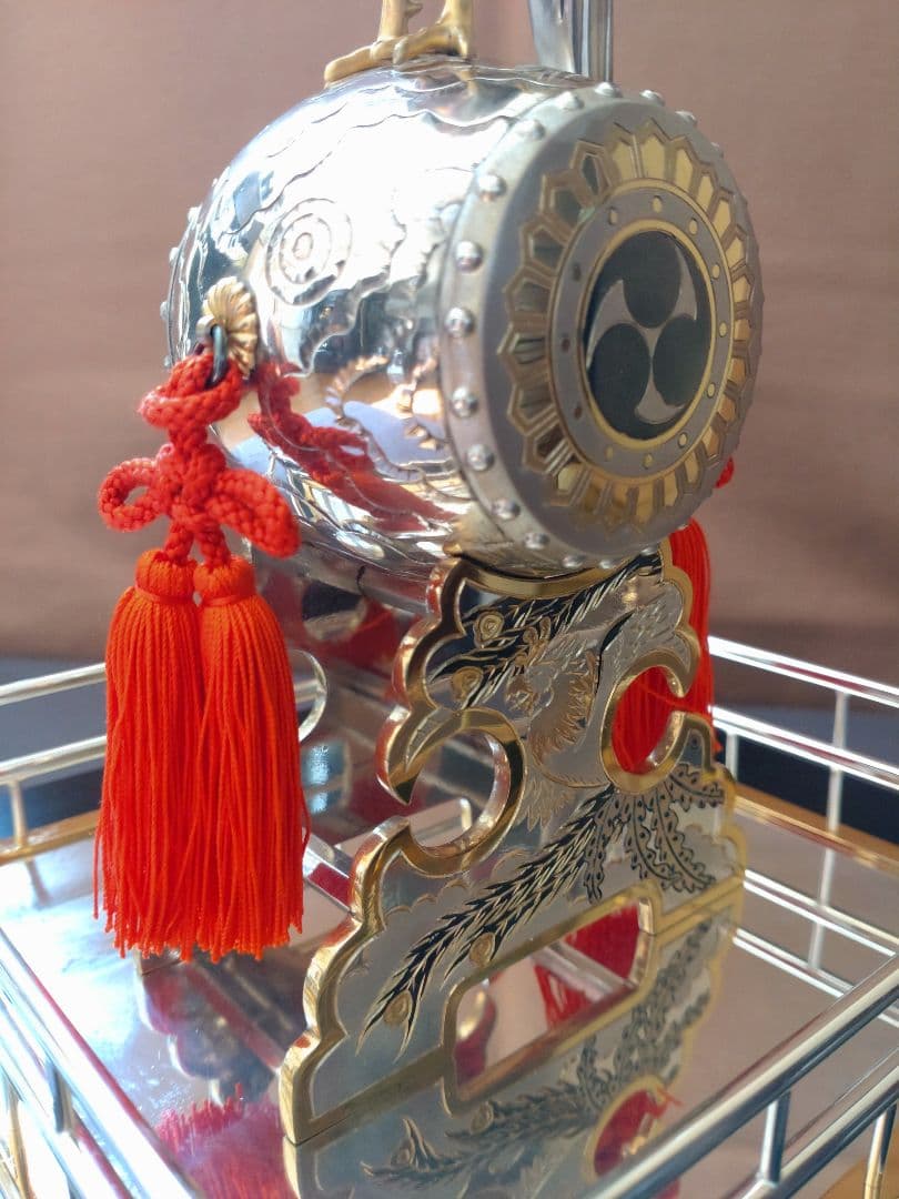 銀製/諫古太鼓/太鼓乗鶏/置物/共箱 ガラスケース付/縁起物/骨董品/美術品/