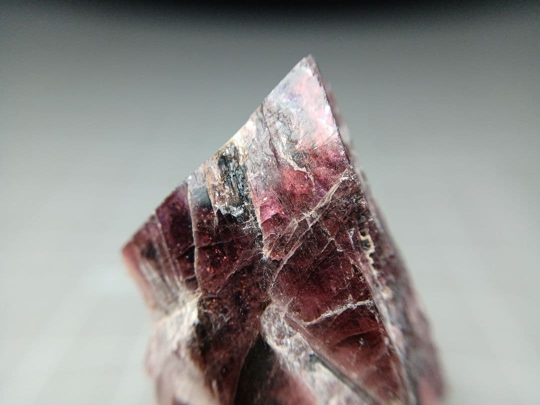 国産鉱物　パイロクスマンガン石　3cm　原石　Pyroxmangite　鉱物標本