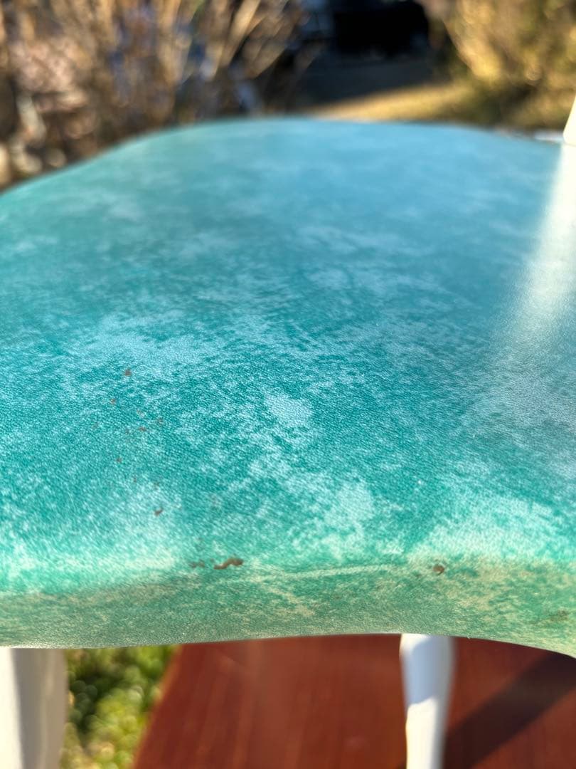 飛騨家具　WINDS太平 白いダイニングチェア① ウィンザーチェア　鋲打ち