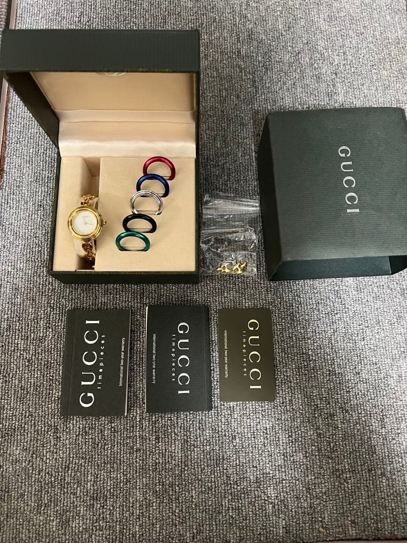 グッチ ベゼル 腕時計 レディース