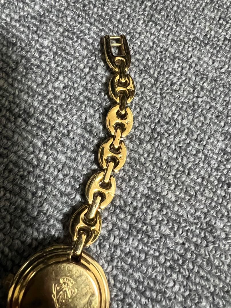 グッチ ベゼル 腕時計 レディース