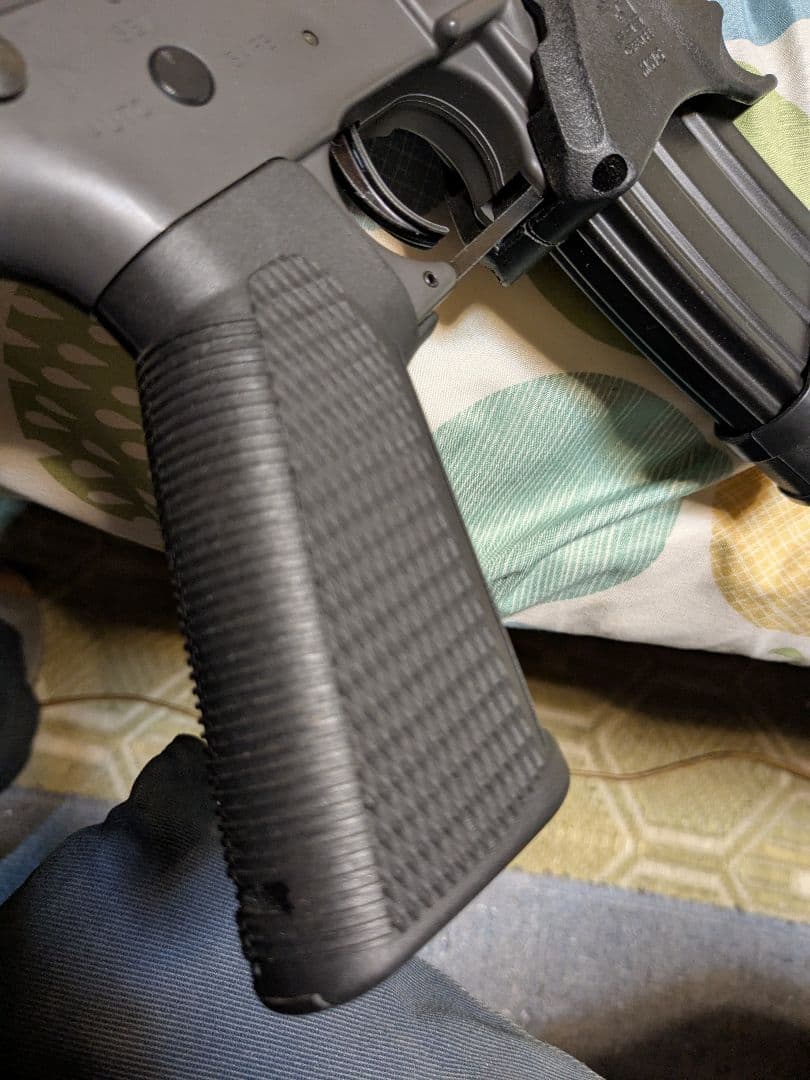 東京マルイ スタンダード電動ガン M４Ａ１ 民間ＡＲ１５風カスタム