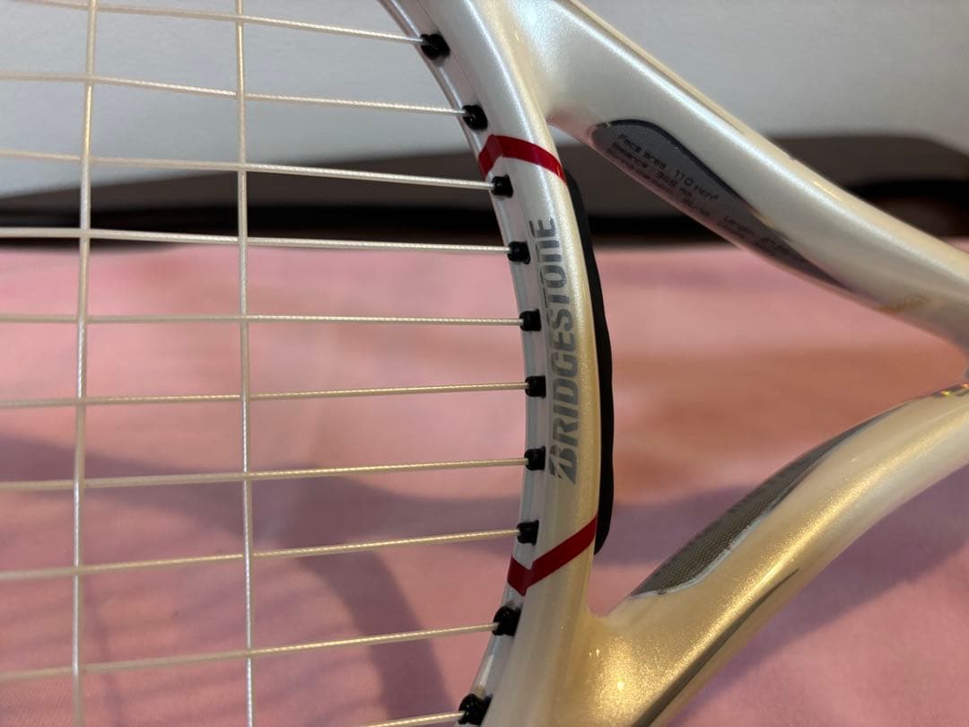 クッキー工房　petit abeille ハローキティテニスラケット