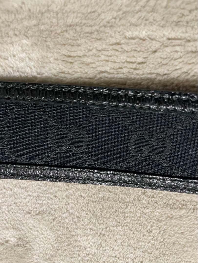 Gucci ブラック ベルト GGロゴ