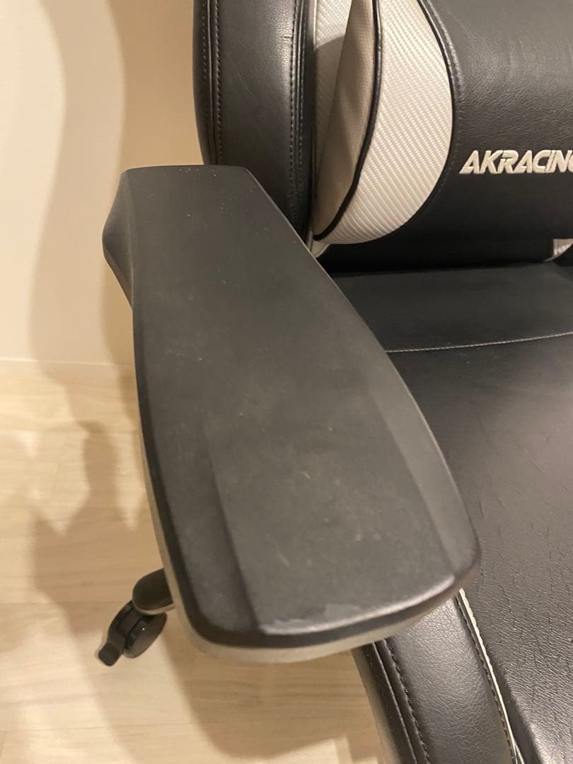 AKRACING プレミアムシルバー