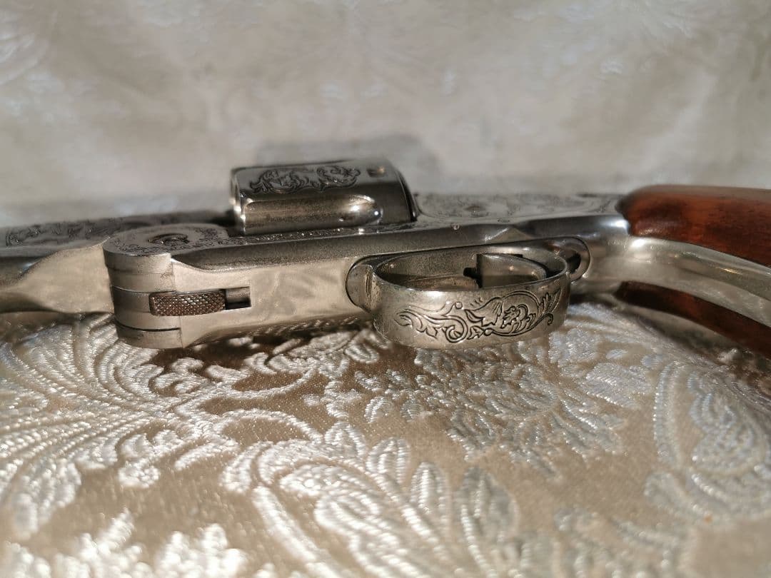 フランクリンミントのワイアット・アープ .44 リボルバー　モデル　ガン