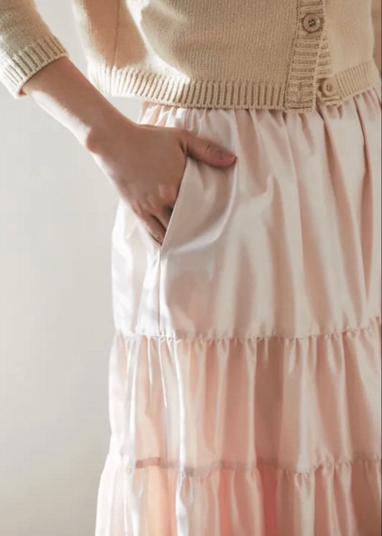 セブンテン2022コレクション　スカート　Sサイズ　美品