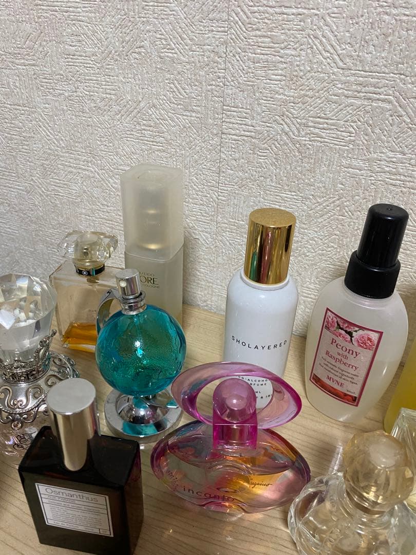 わ*ぇ様 香水　大量　まとめ売り　CHANEL Dior ブルガリなど