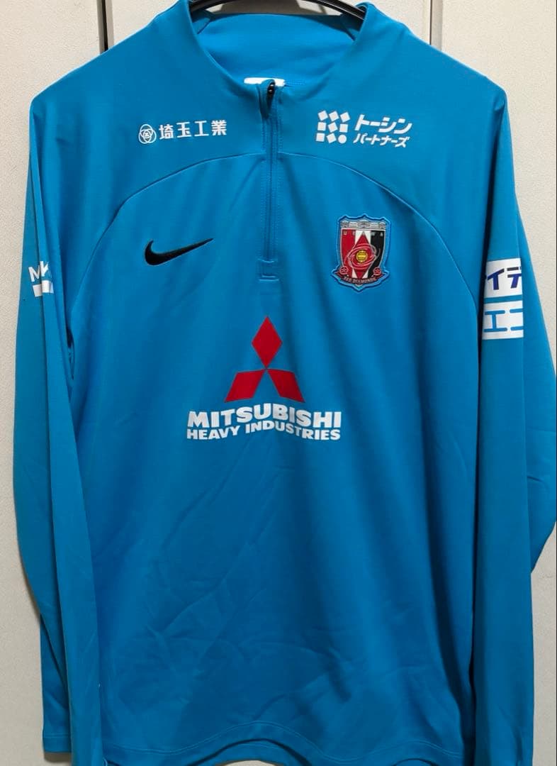 浦和レッズ支給品ハーフジップジャージ