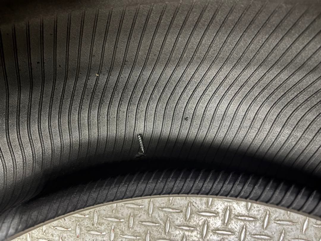 タイヤ 225/55R18 4本セット