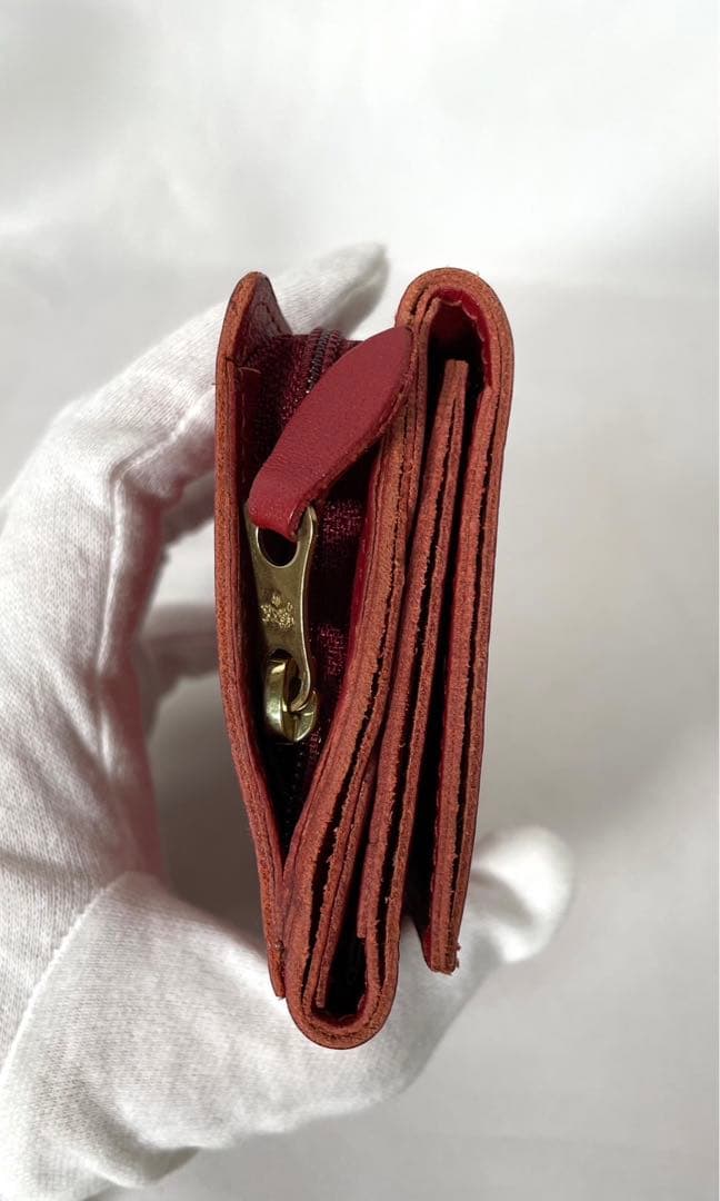 未使用 IL BISONTE イルビゾンテ 三つ折り財布 レザー コンパクト