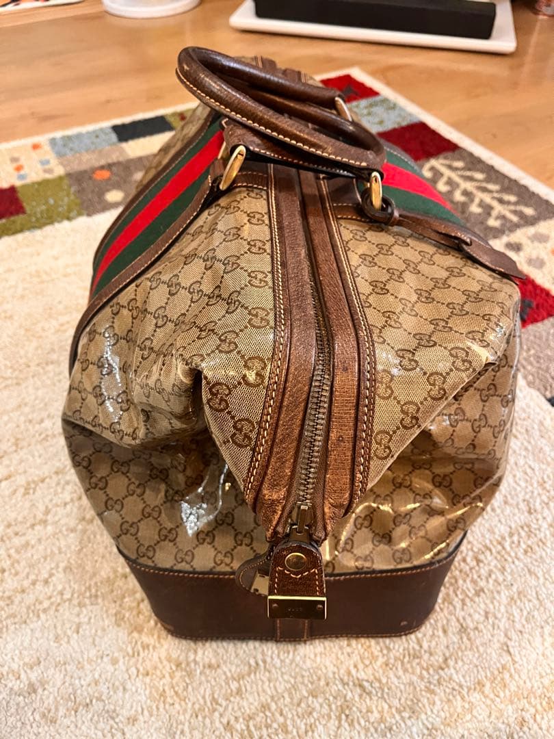 グッチヴィンテージ　旅行バック