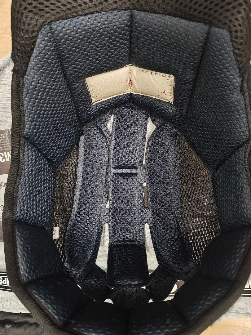 SIMPSOM M30 カーボン　製造2024年