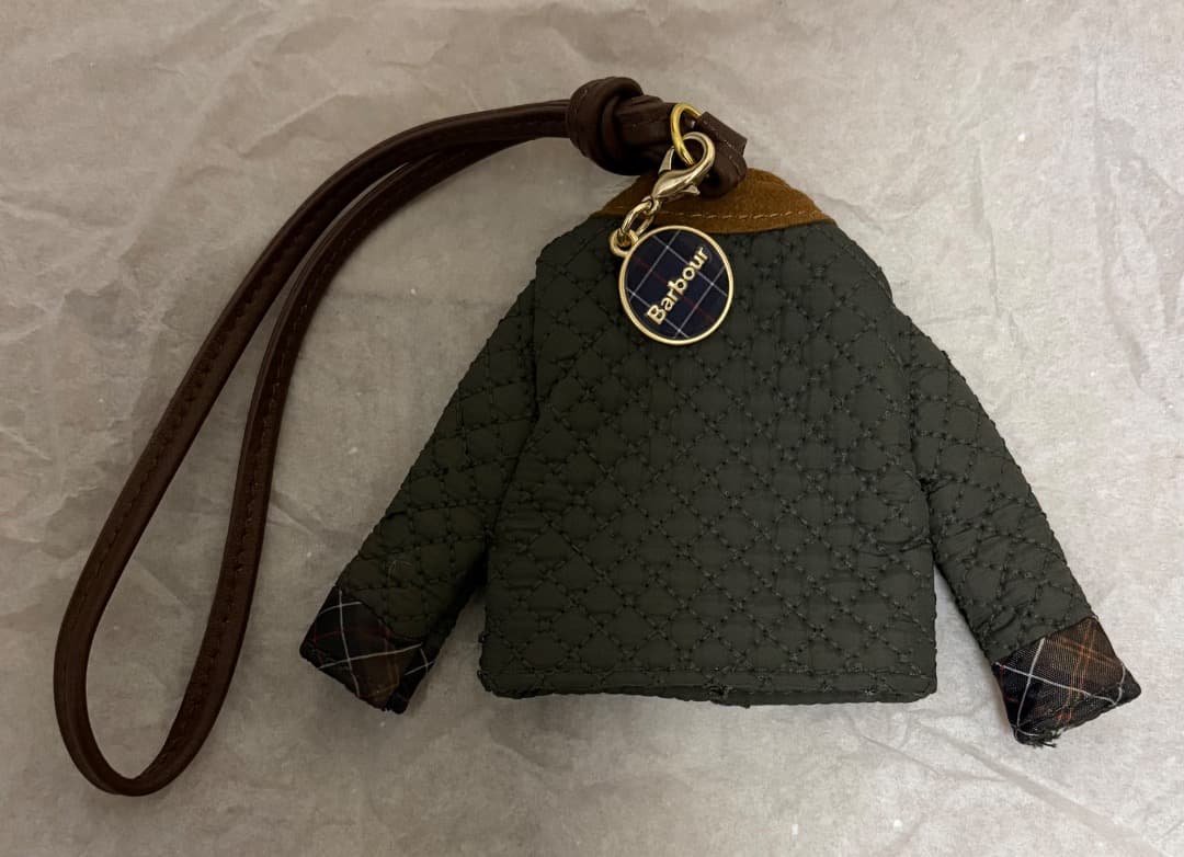 Barbour ジャケット型キーホルダー