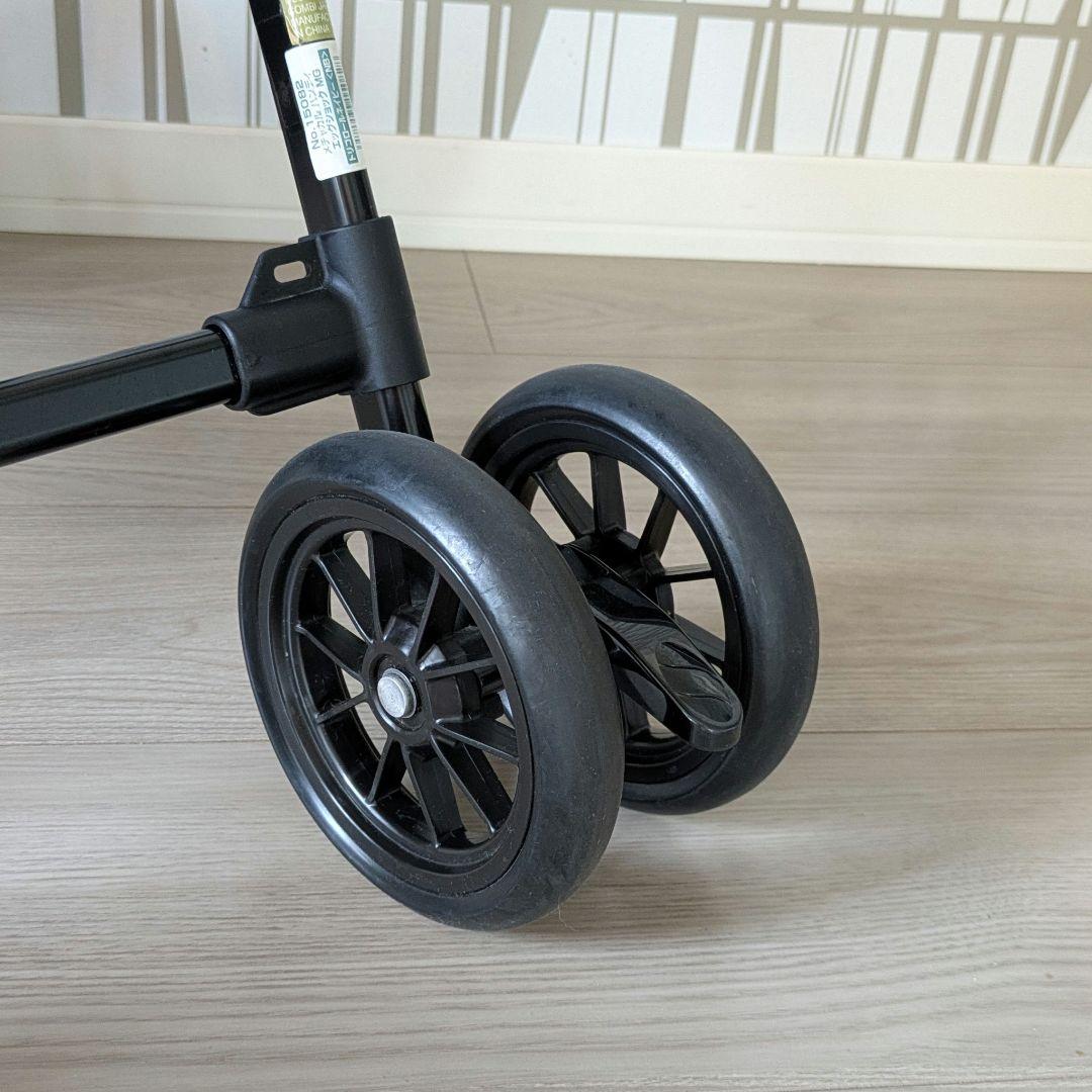 【yuto】Combi コンビ ベビーカー メチャカルハンディ エッグショ