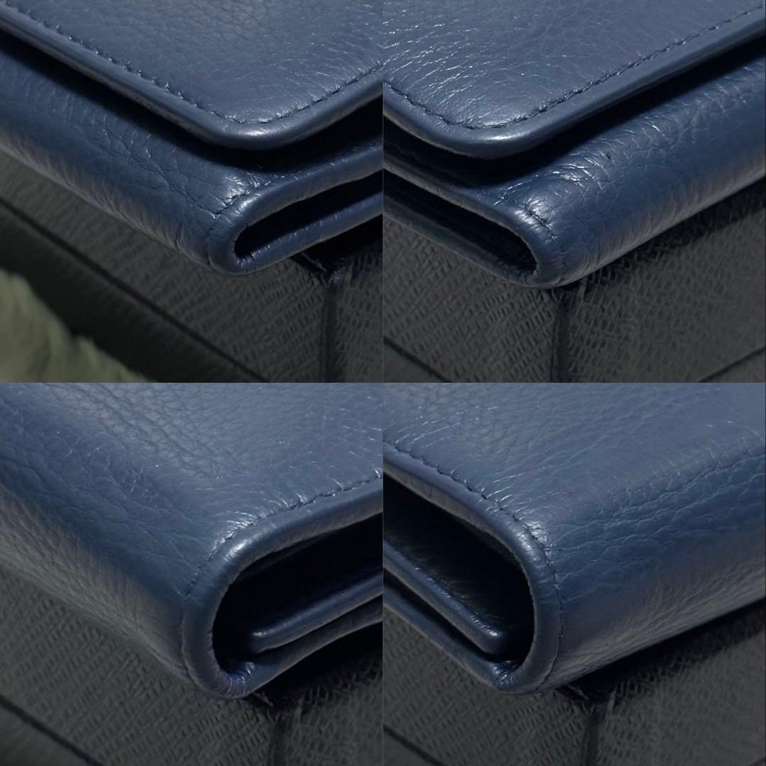 PRADA プラダ　折り財布　ゴールドロゴ　ブルー　シボ革