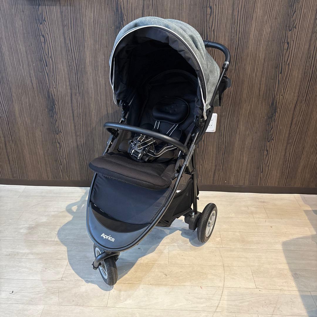 Aprica スムーヴ　プレミアム　ベビーカー　グレー　ブラック