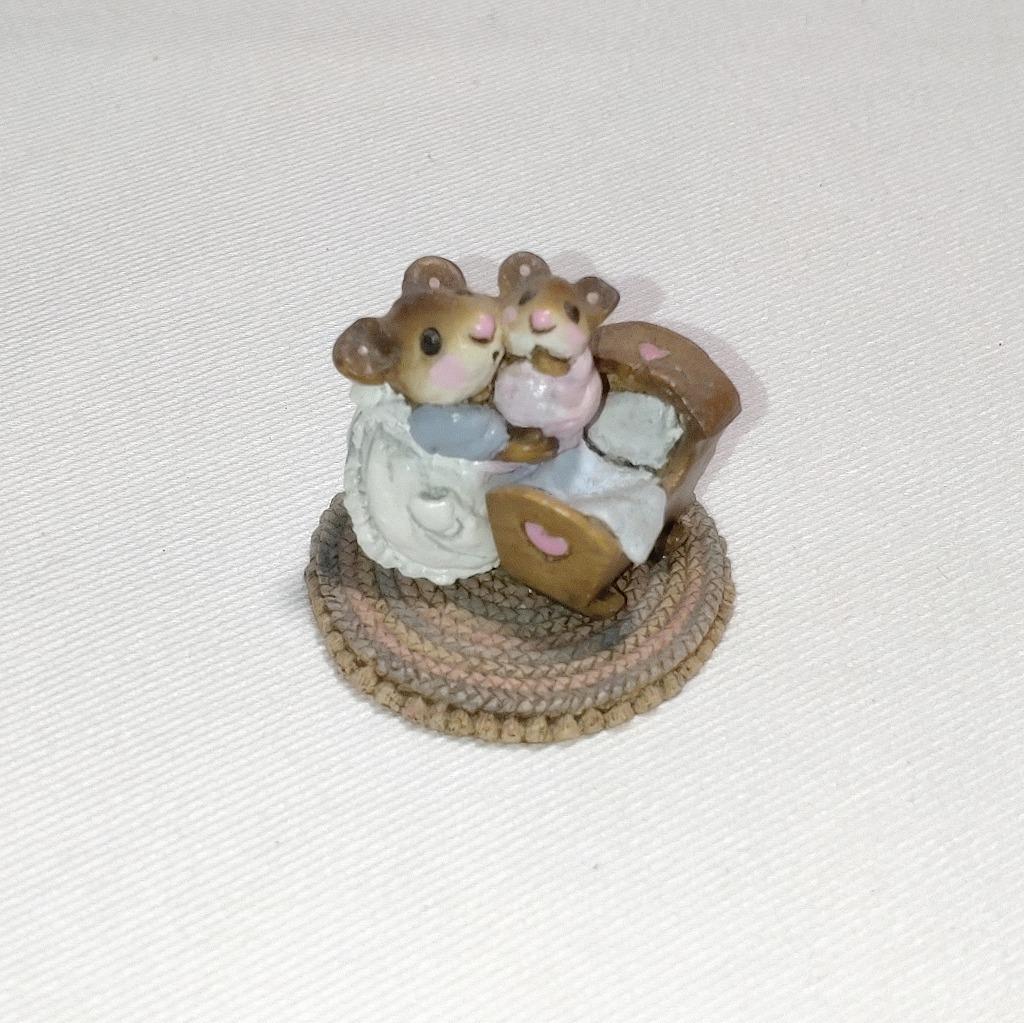 Wee Forest Folk マザーヘルパー 親子ネズミの置物【5316】