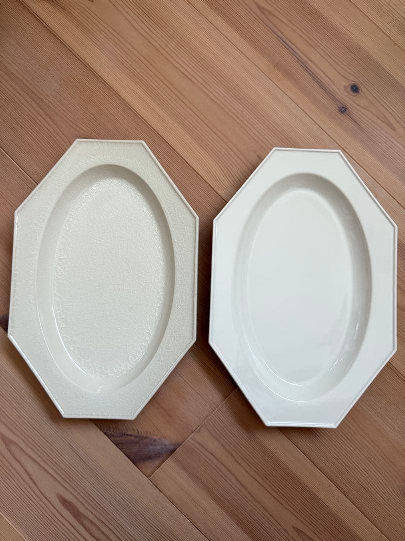 新品未使用　石川隆児 さん　貫入&ホワイト　オーバルオクトゴナル　プレート 2枚