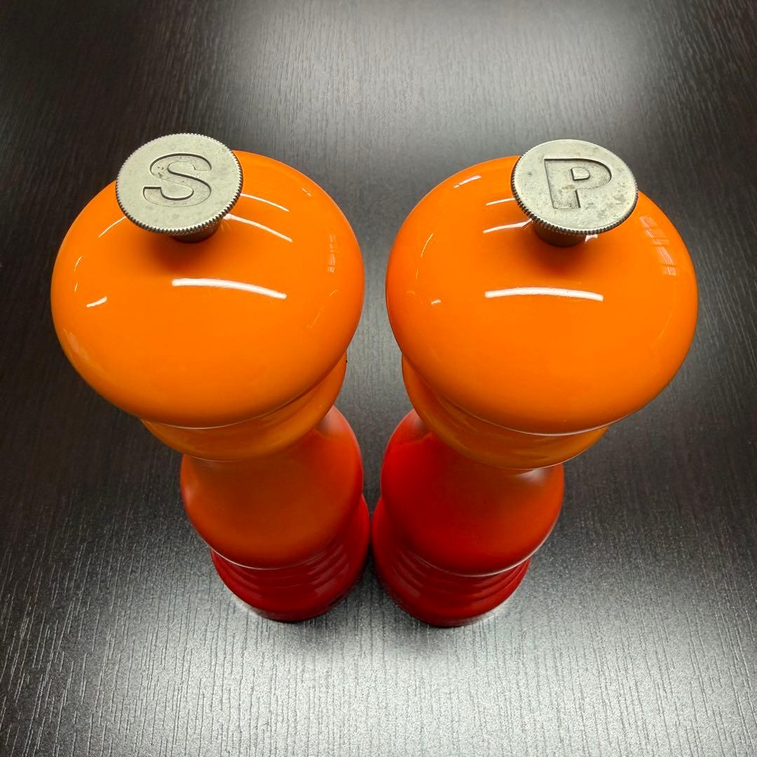 ルクルーゼ　ペッパーミル　オレンジ　2本セット
