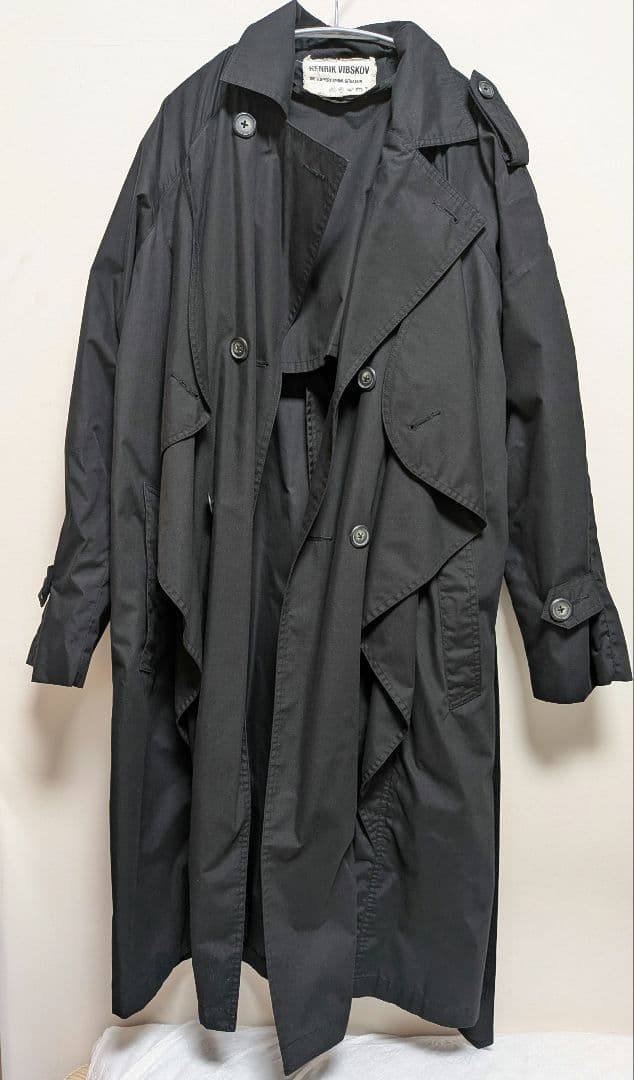 HENRIK VIBSKOV パッカブルトレンチコート