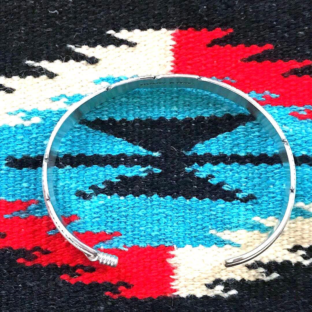 ☆ハル☆ ハーヴィーメイス　　　フェザー　シルバーバングル